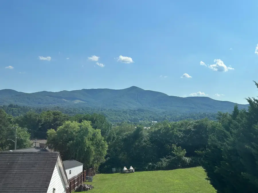 938 Roanoke Blvd, Salem, VA 24153 - #2