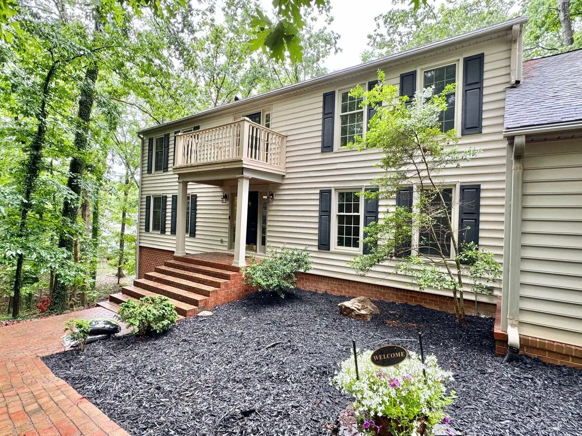 4867 Hunting Hills Dr, Cave Spring, VA 24018 - #1