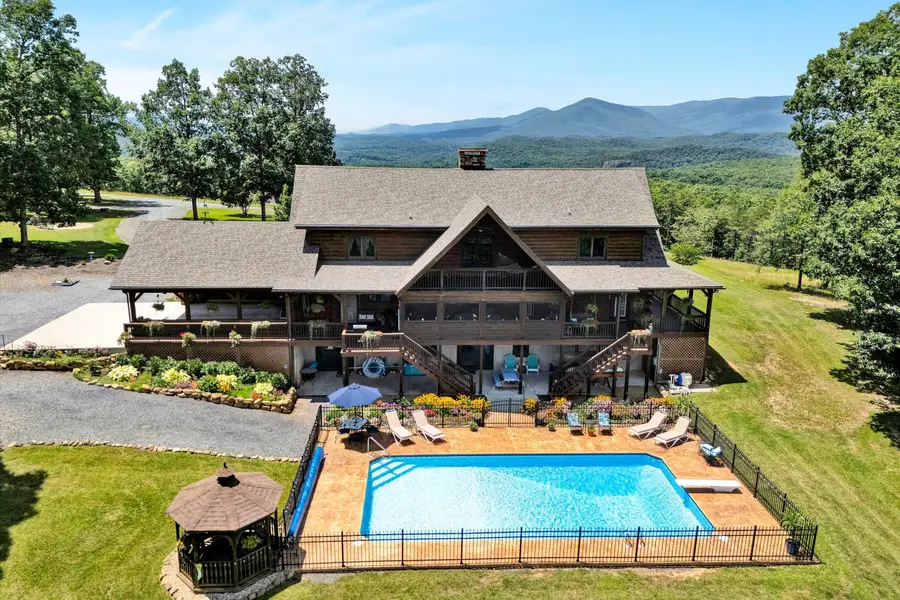 500 Jacksons Flat, Covington, VA 24426 - #2