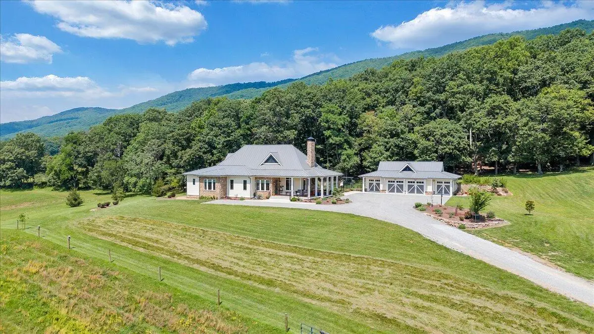 4148 Little Catawba Creek Rd, Troutville, VA 24175 - #1