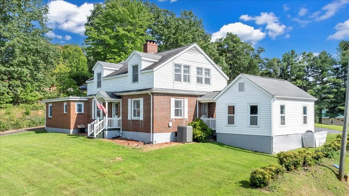 1500 Chatham Heights Rd, Martinsville, VA 24112 - #1