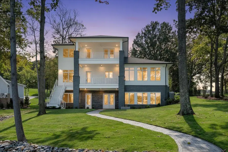 2650 Waters Edge Dr, Penhook, VA 24137 - #2