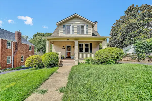 1907 Canterbury Rd Sw, Roanoke, VA 24015