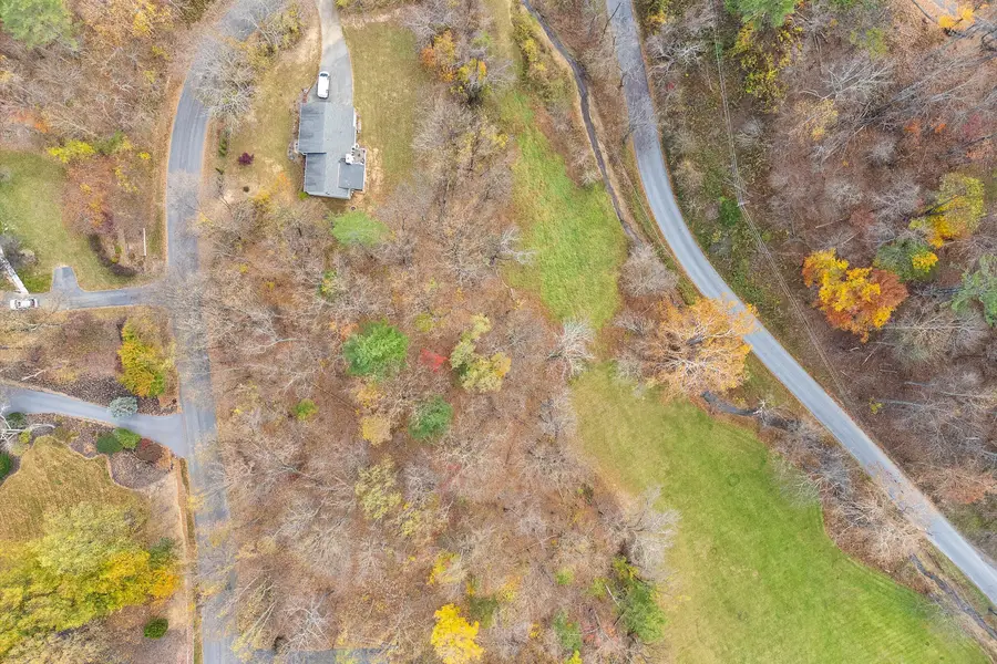 7248 Carriage Hills Dr, Windsor Hills, VA 24018 - #3