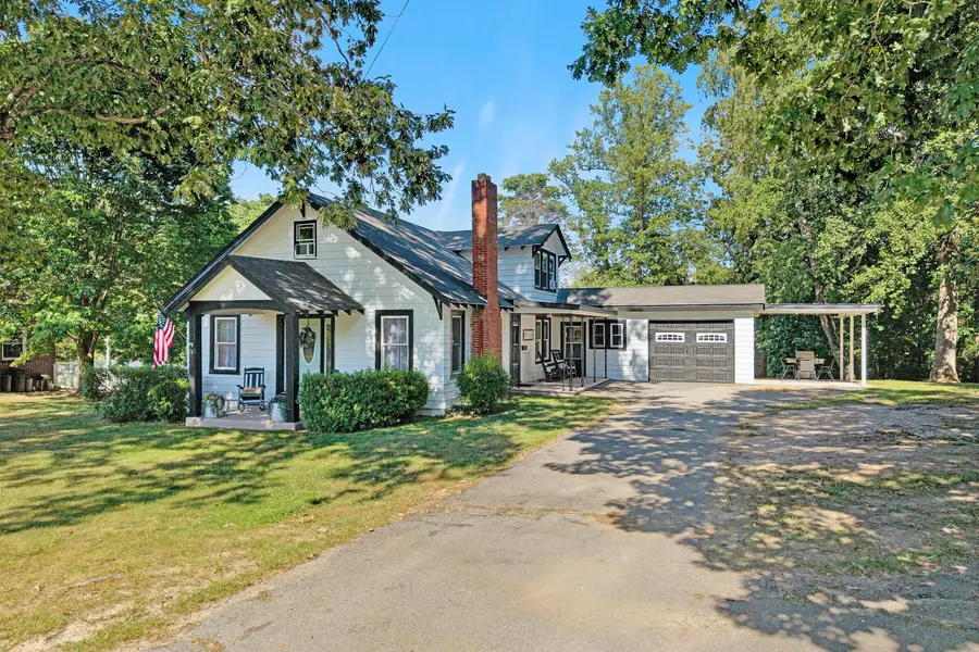 946 Ashland Ave, Bedford, VA 24523 - #2