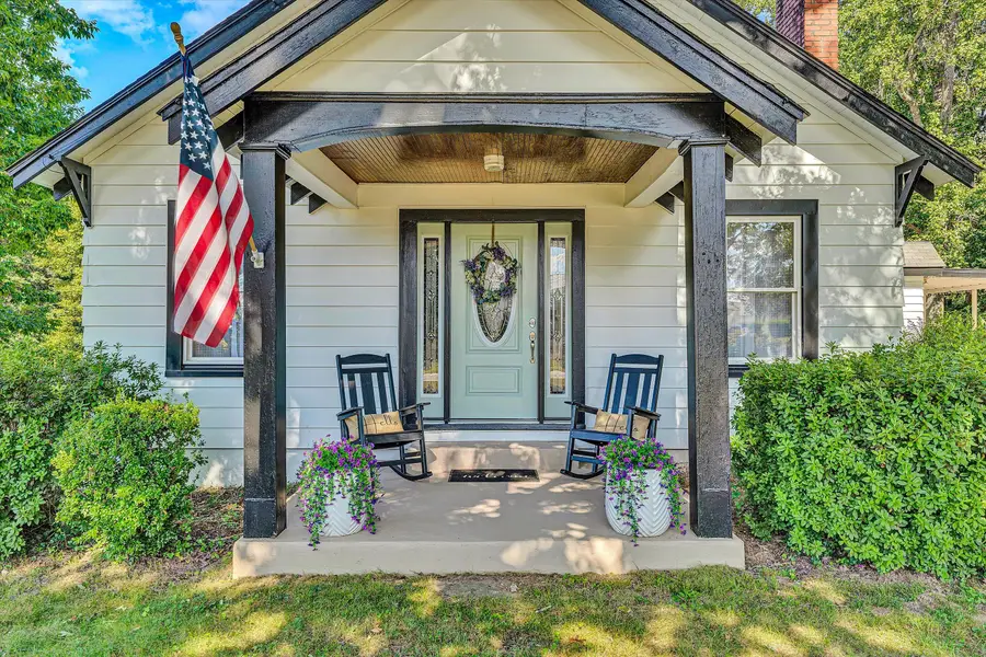 946 Ashland Ave, Bedford, VA 24523 - #3