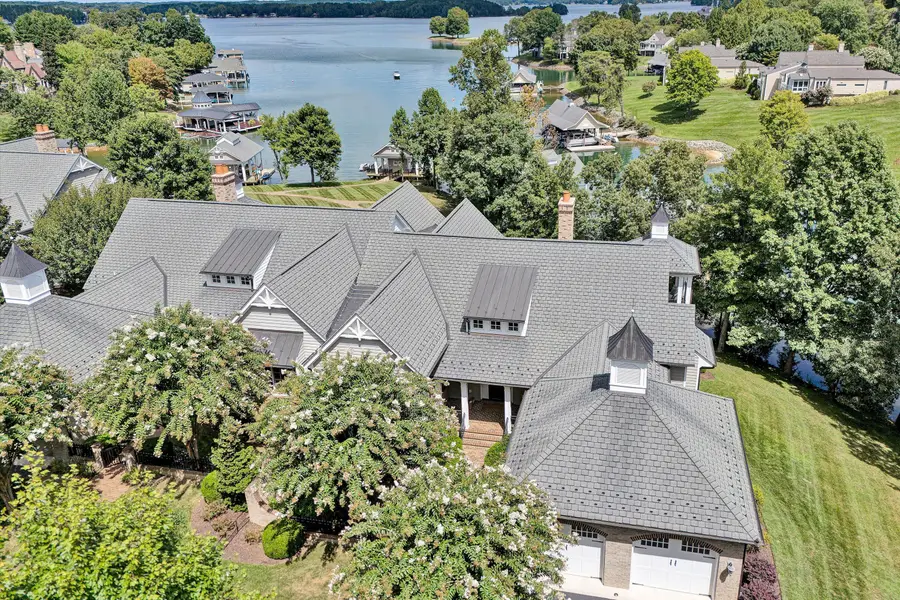 125 Grande Villa Dr, Penhook, VA 24137 - #2