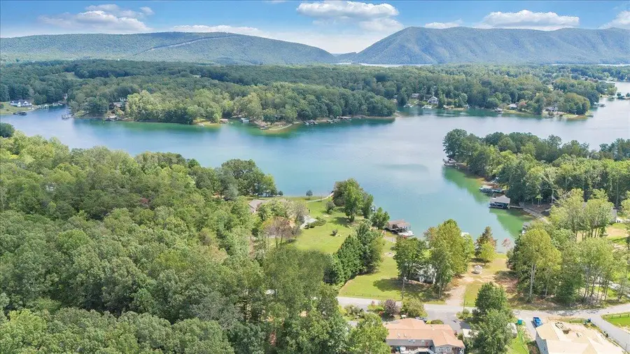 2544 Patmos Church Rd, Huddleston, VA 24104 - #2