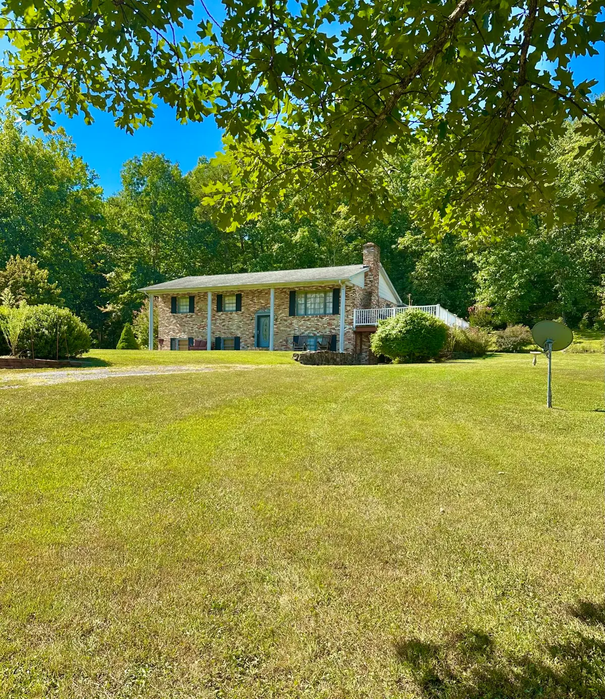 4801 Nicelytown Rd, Clifton Forge, VA 24422 - #1