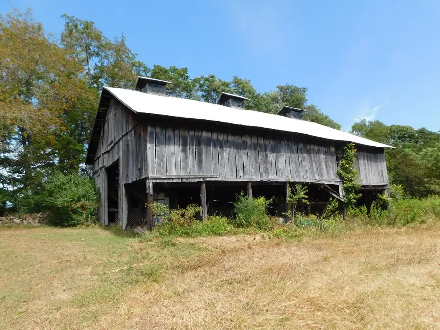 11299 Moneta Rd, Moneta, VA 24121 - #2