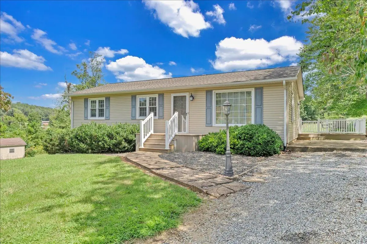 2728 Thompson Ridge Rd, Ferrum, VA 24088 - #1