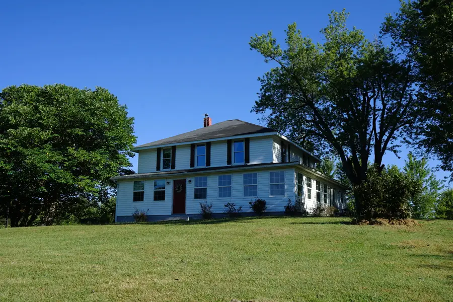 805 Longfield Rd, Fincastle, VA 24090 - #2
