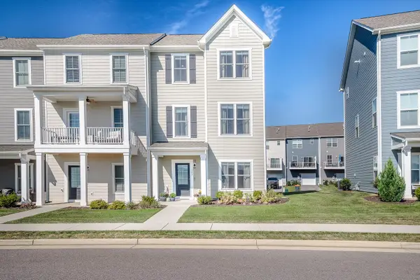 127 Broad St, Daleville, VA 24083