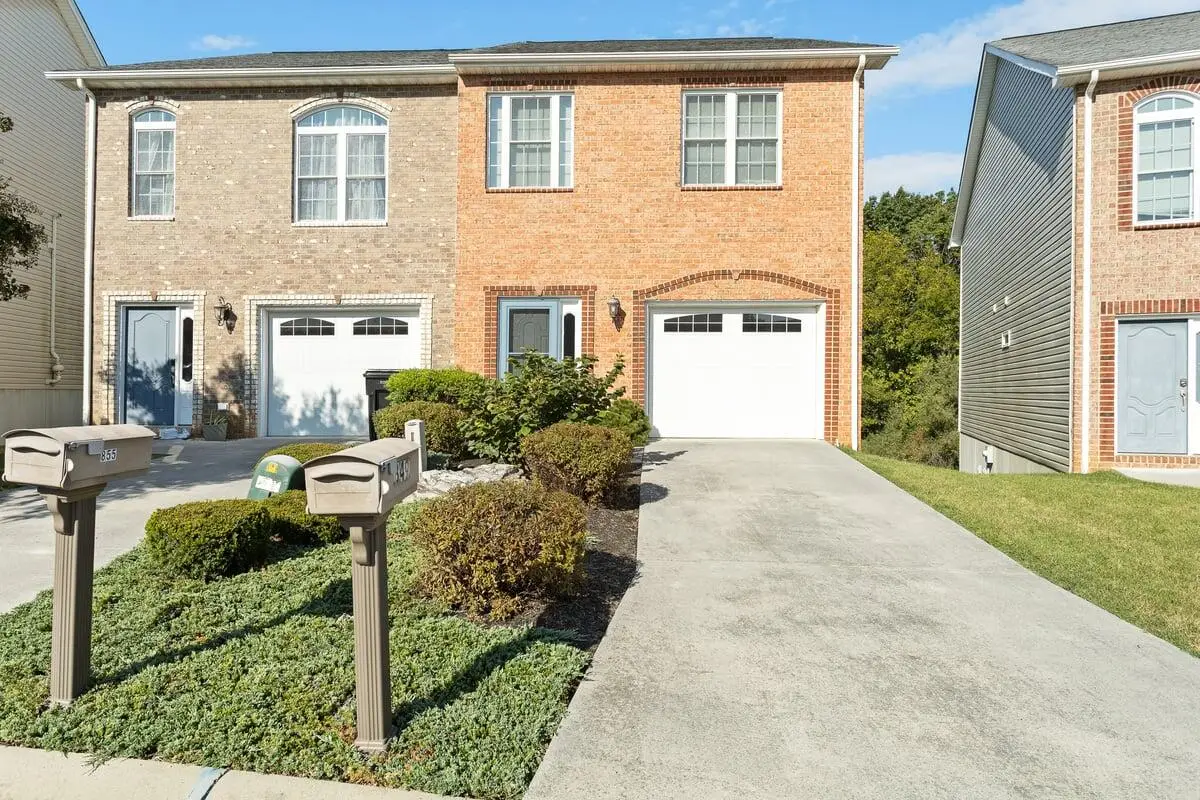 849 Walhalla Ct, Roanoke, VA 24019 - #1