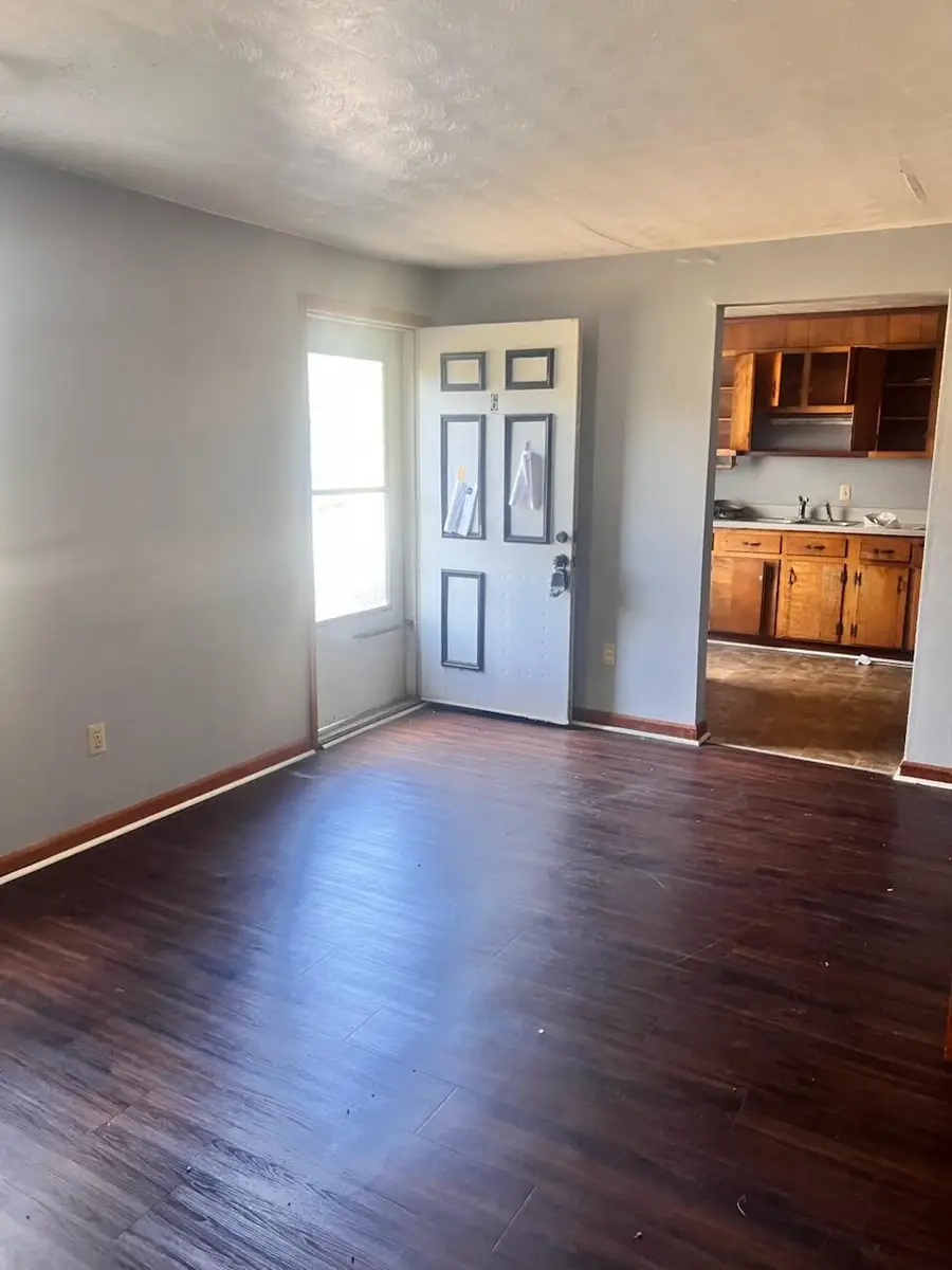 2126 Carvin St Ne, Roanoke, VA 24012 - #2