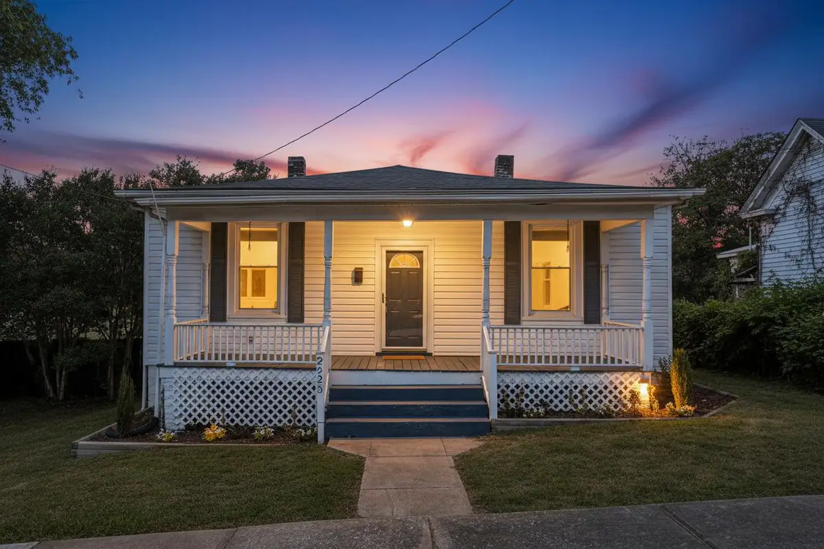2225 Sabine St, Lynchburg, VA 24501 - #1