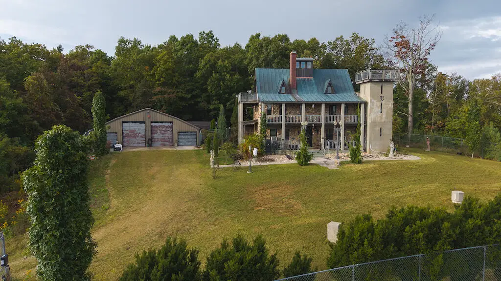 519 Roberson Mill Rd Se, Floyd, VA 24091 - #1