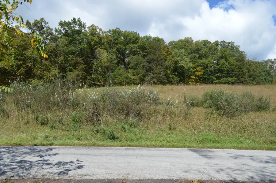 023 Johns Creek Rd, New Castle, VA 24127 - #3