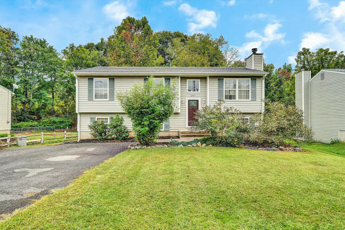 2971 Stonebridge Cir, Vinton, VA 24179 - #1