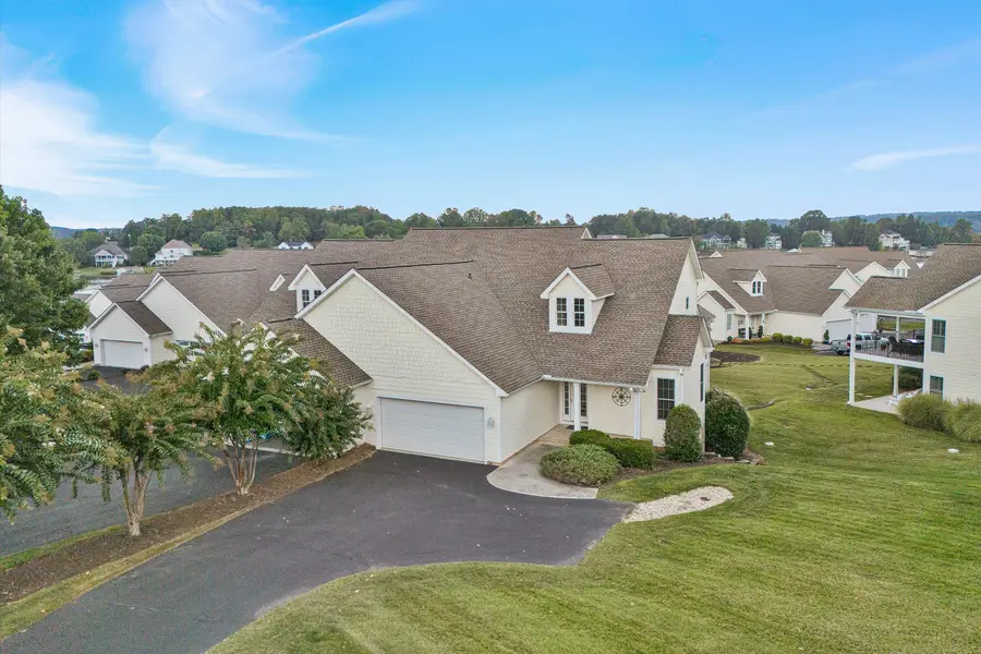 355 Haley Scott Dr, Union Hall, VA 24176 - #2