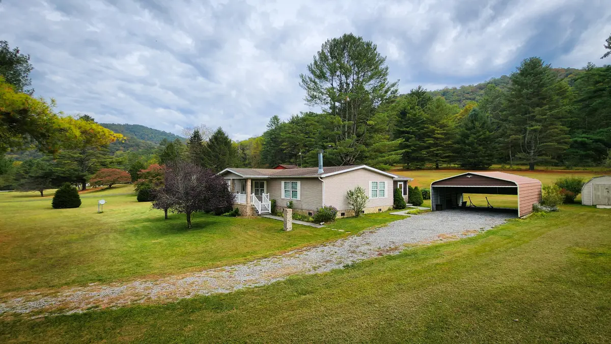 1015 Bolars Draft Rd, Warm Springs, VA 24484 - #1