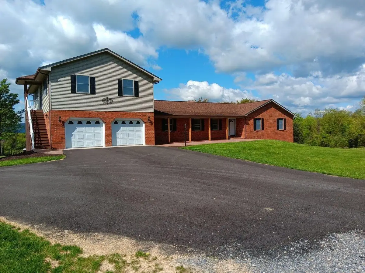 2763 Trinity Rd, Troutville, VA 24175 - #1