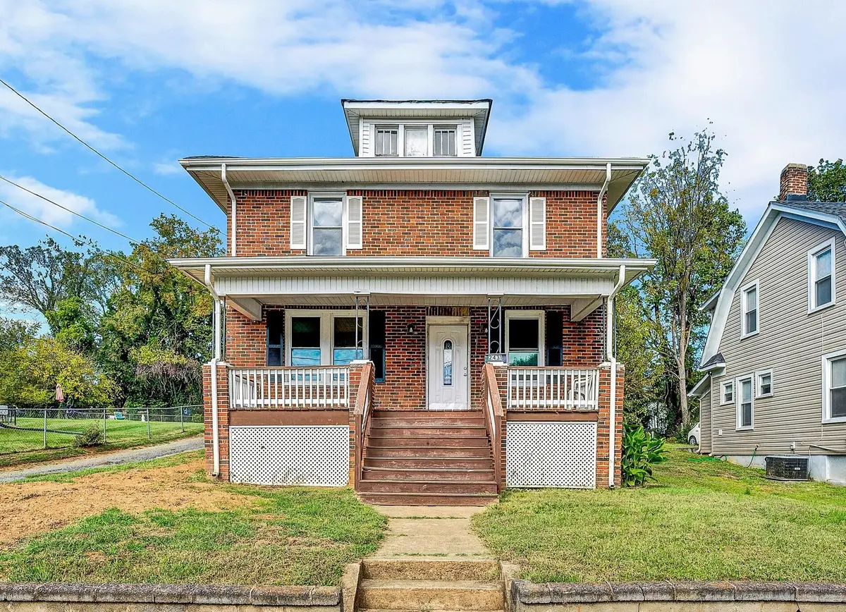 2431 Delaware Ave Nw, Roanoke, VA 24017 - #1