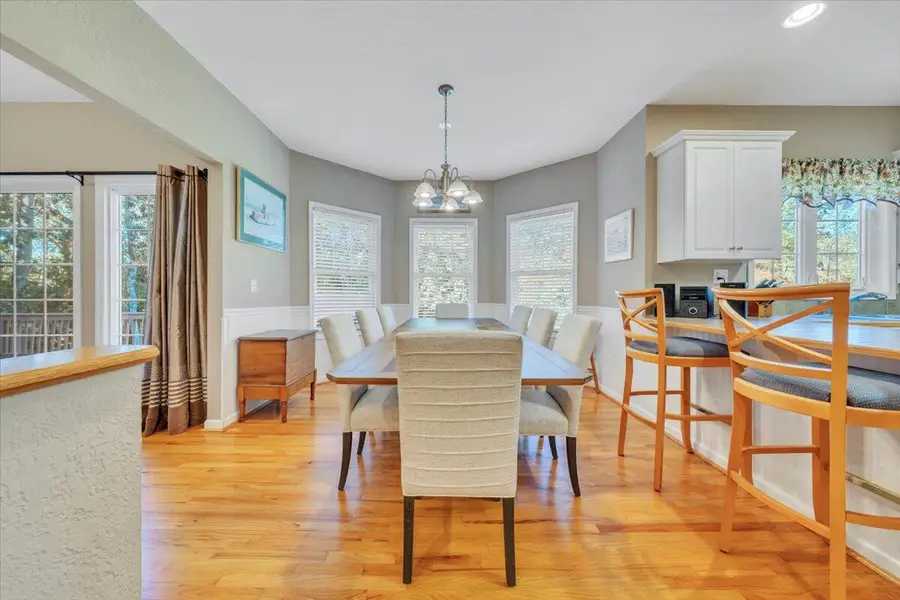 132 Pointe O Woods Dr, Huddleston, VA 24104 - #3