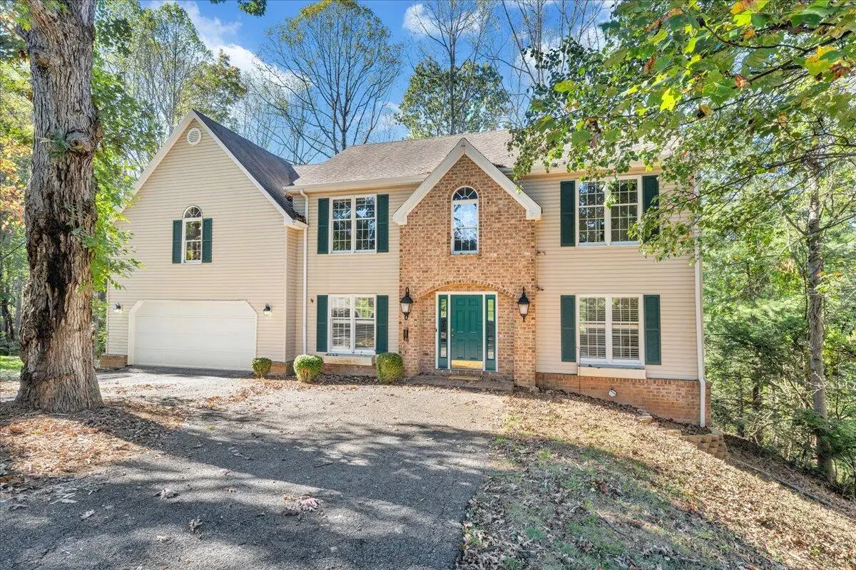 5539 Highfields Rd, Roanoke, VA 24018 - #1