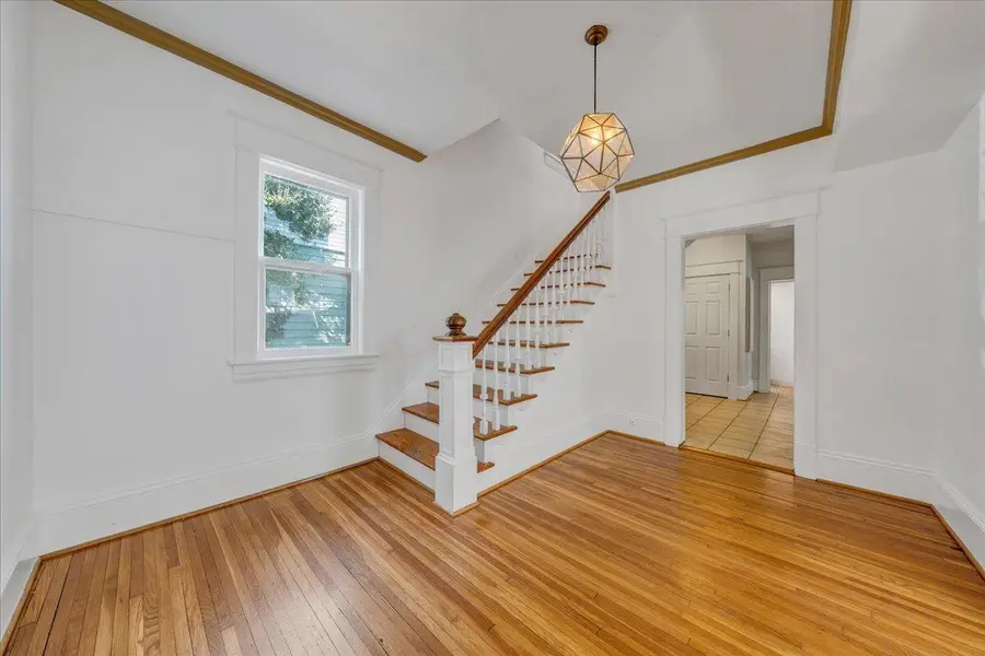 2115 Berkley Ave Sw, Roanoke, VA 24015 - #2