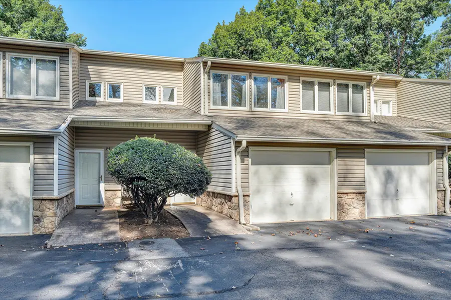 80 Windlass Pointe Dr #80, Moneta, VA 24121 - #2