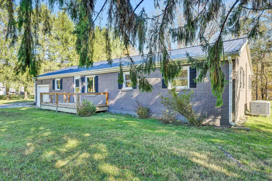 304 Broken Arrow Ln, Covington, VA 24426 - #3