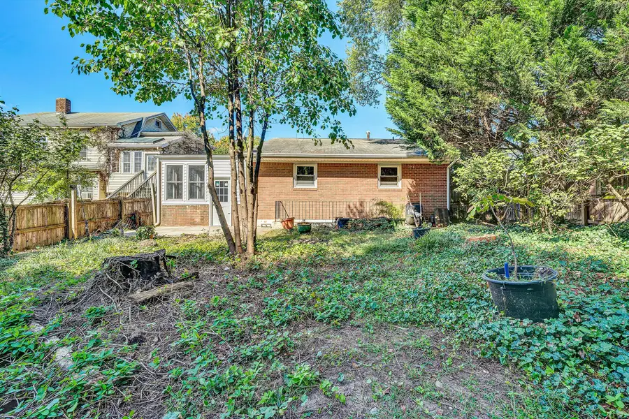 1602 Maiden Ln Sw, Roanoke, VA 24015 - #3