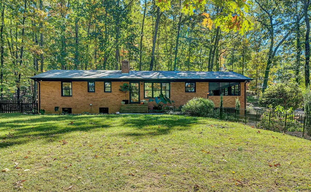 2673 Parkview Dr, Vinton, VA 24179 - #1