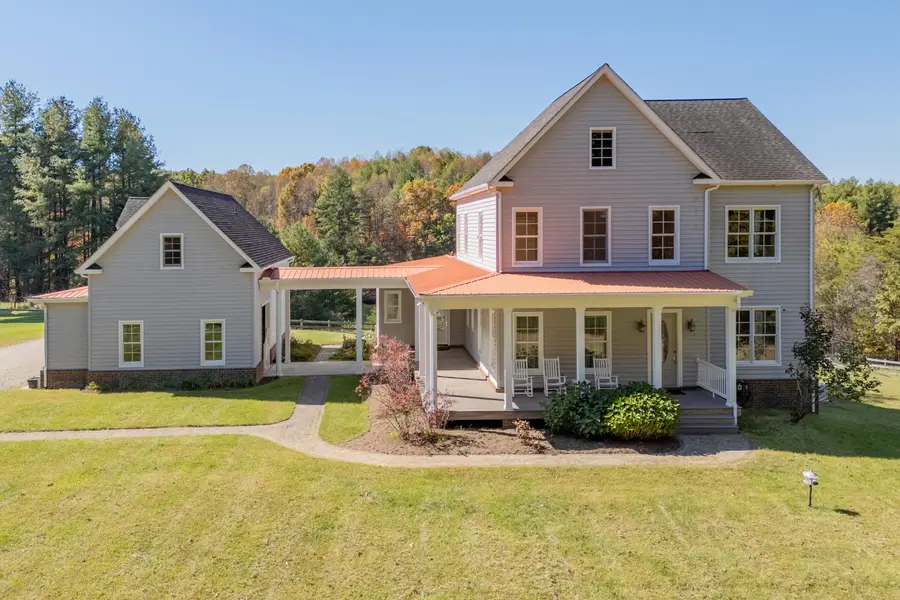 254 Dusty Mile Rd Nw, Willis, VA 24380 - #3