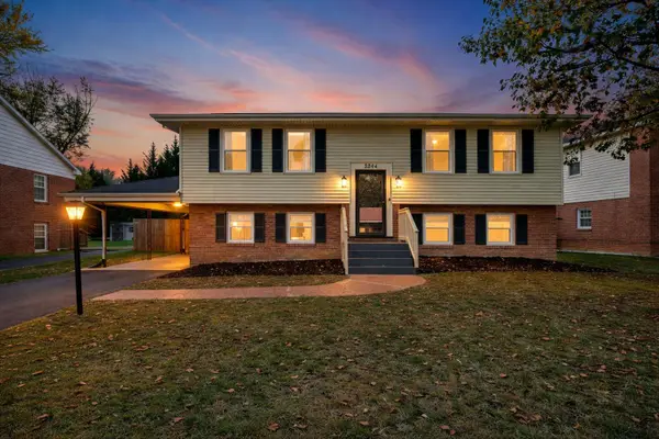 2844 Tully Dr, Roanoke, VA 24019