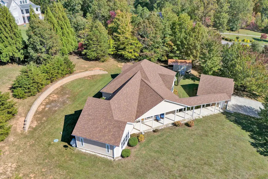 537 Calypso Rd, Moneta, VA 24121 - #3