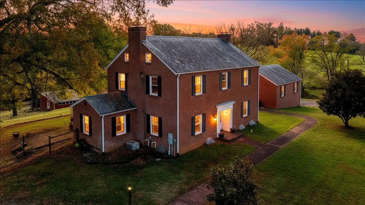 10544 Lee Hwy, Fincastle, VA 24090 - #1