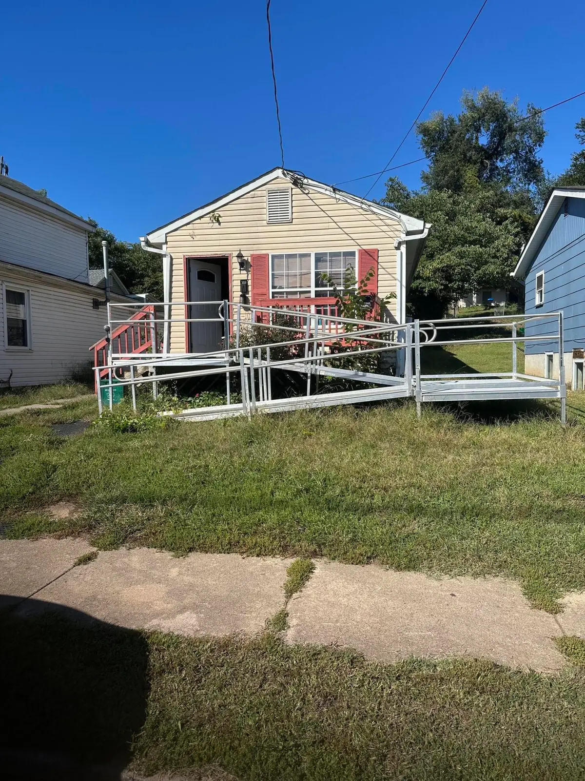 405 Harrison Ave Nw, Roanoke, VA 24016 - #1