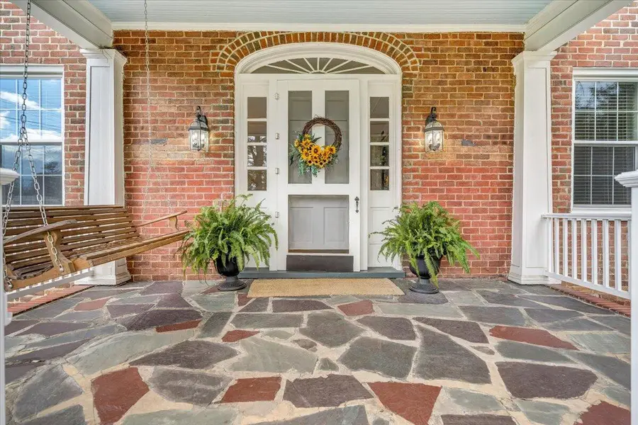 1800 Depot St Ne, Christiansburg, VA 24073 - #3