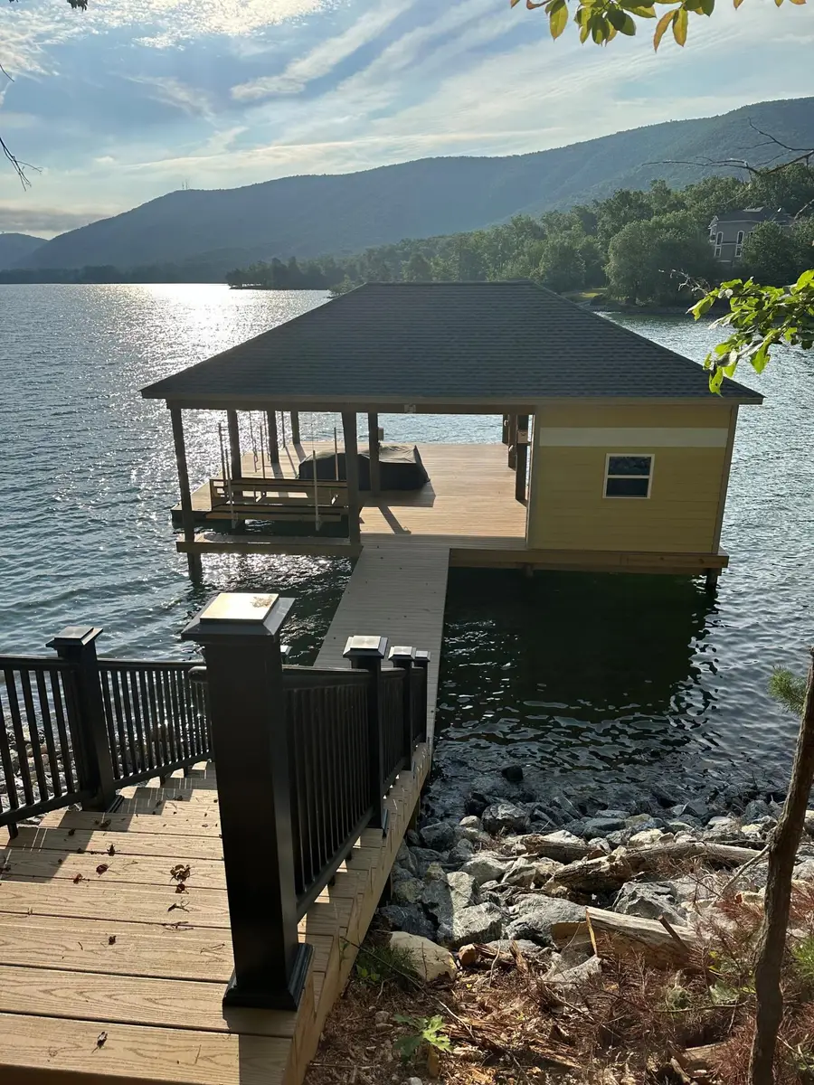31 Mountain Glen Dr, Penhook, VA 24137 - #2