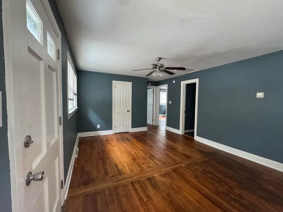 210 Forestlawn Dr, Danville, VA 24540 - #3