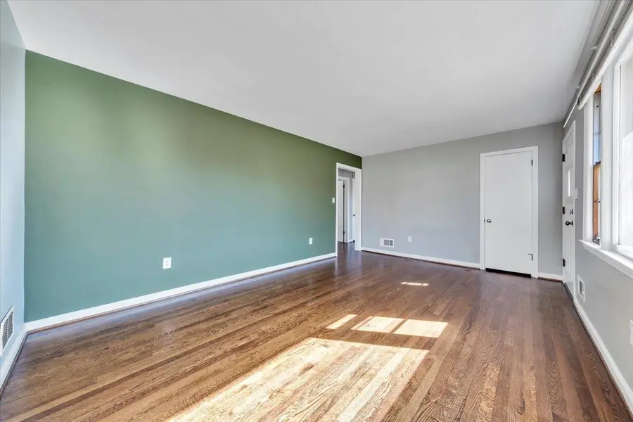 4605 Peach Tree Dr Nw, Roanoke, VA 24017 - #3