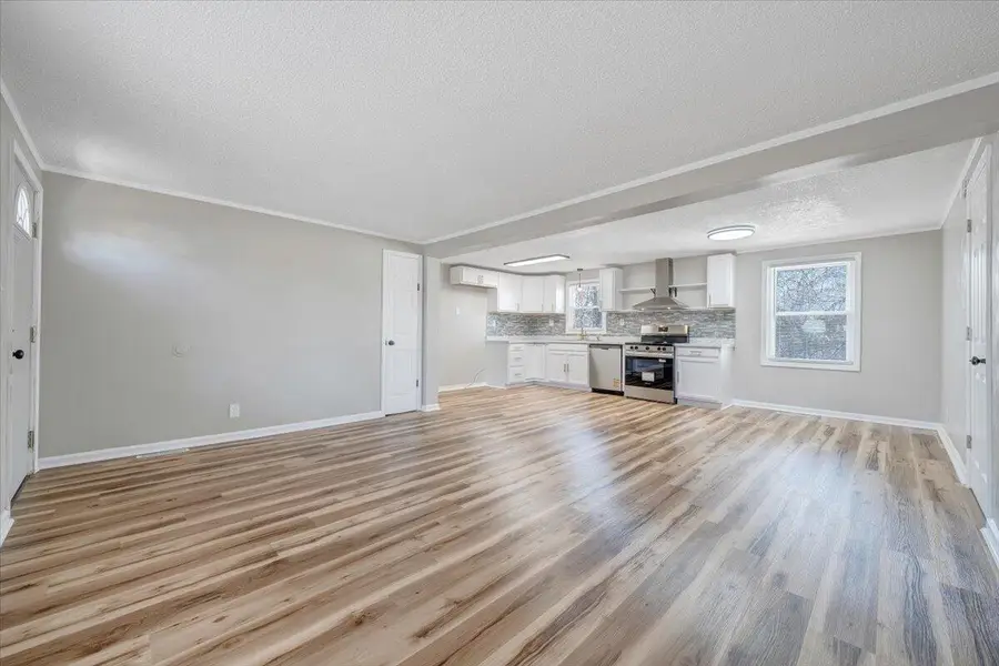 505 Ridge Rd, Troutville, VA 24175 - #3