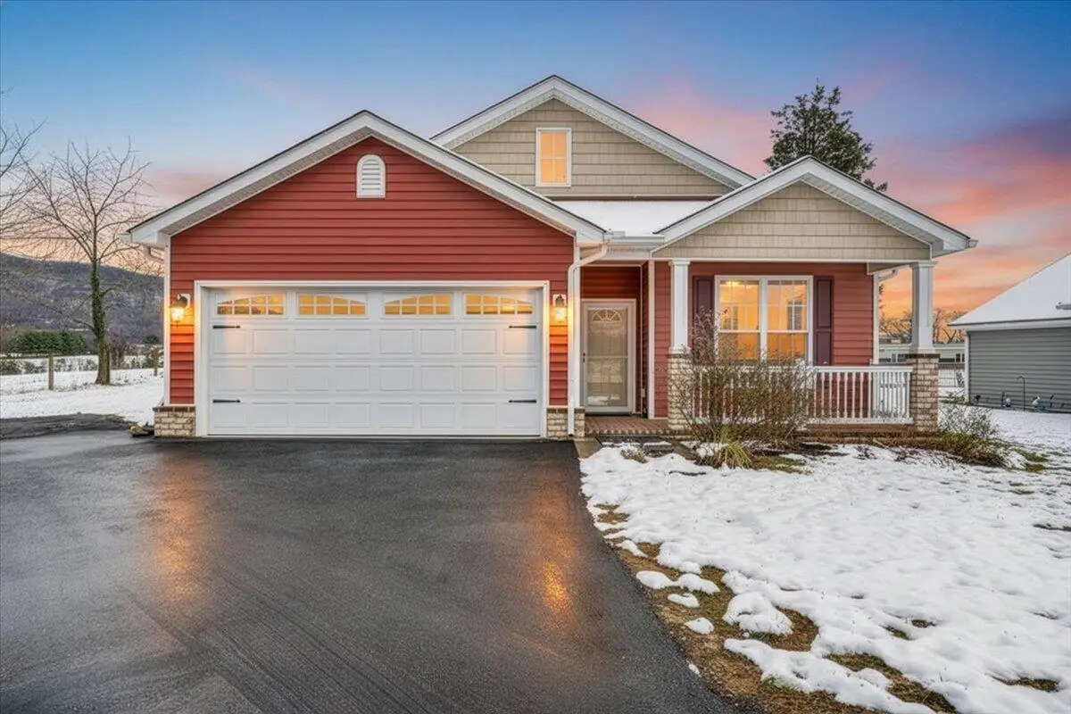 1196 Cardiff Ct, Roanoke, VA 24019 - #1