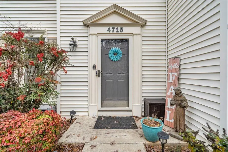 4715 Ivy Green Ct, Roanoke, VA 24018 - #2