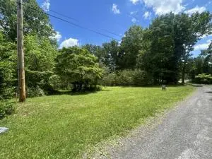 521 Shady Acres Dr, Hardy, VA 24101