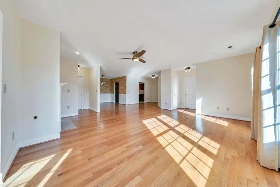 4444 Pheasant Ridge Rd #207, Roanoke, VA 24014 - #3