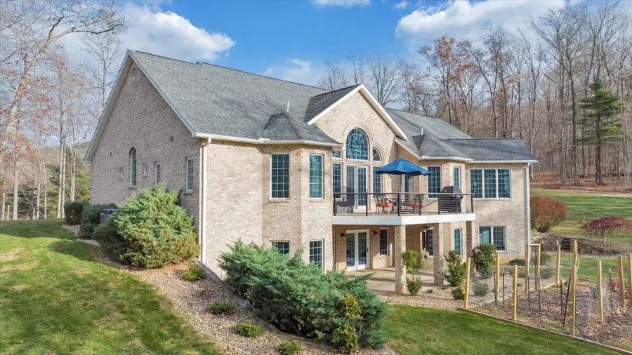 7770 Bending Oak Dr, Catawba, VA 24070 - #2