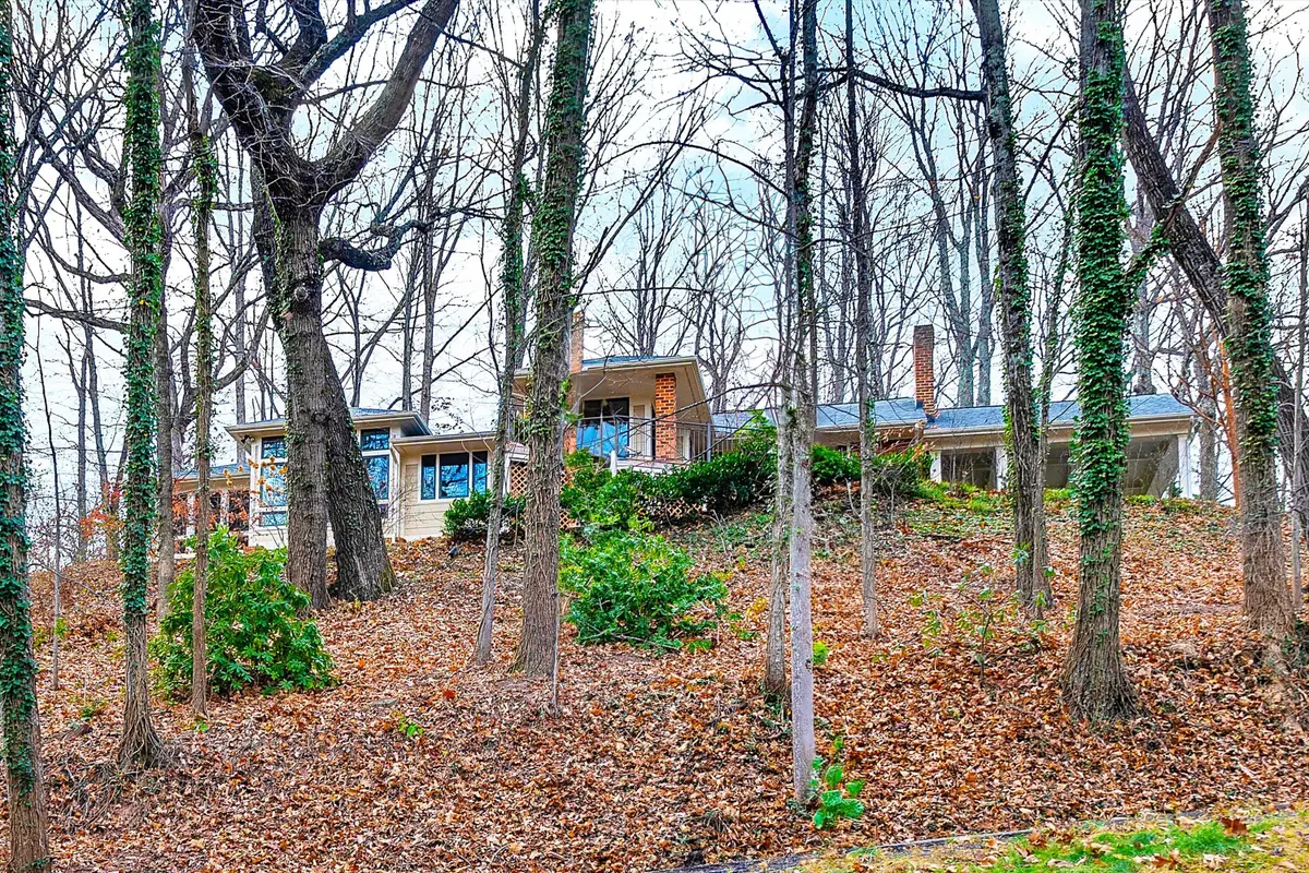 3600 Ridgewood Ln Sw, Roanoke, VA 24014 - #1